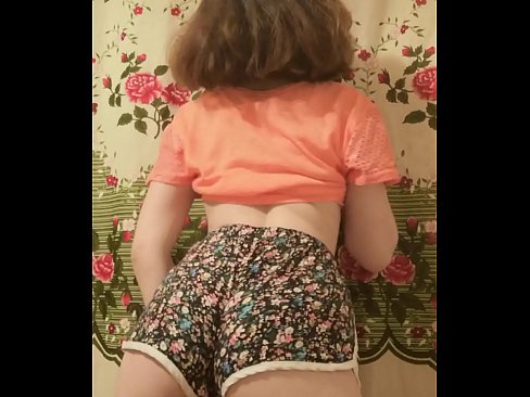 ❤️ Leanabh òg sexy a ’toirt dheth na shorts aice air a’ chamara ❤️  Porno  aig porn gd.mrvideospornogratis.ru ❌❤